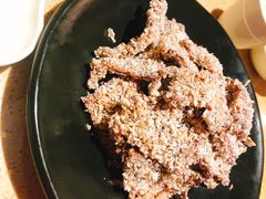 -铜锣湾·有麝自然香(重庆新天地店)