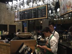 -星巴克臻选(湖滨道店)
