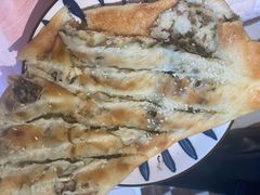 梅菜扣肉三角-云深不知处(九龙湾店)