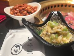 -山川小町·极番烧肉(新地假日广场店)