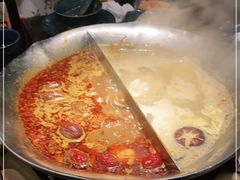 -湊湊火锅·茶憩(打浦桥日月光店)