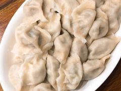 猪肉芹菜蒸饺-老长江路灌汤包(天津路总店)