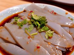 -勺子米线·云南传统小吃市集(四方街店)