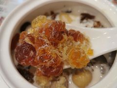 -广信牛奶甜品世家(台东店)