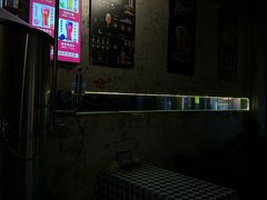 -不误正夜·精酿啤酒馆(富临理工店)