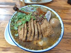 -叶新小吃店(来凤小区总店)
