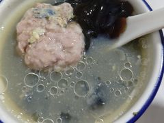 皮蛋肉饼汤-小罗子汤店(大士院总店)