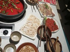 -贵府酸汤牛肉火锅·贵州老字号(飞山街店)