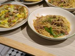 -卢家妈妈·西餐厨房(卜蜂中心店)