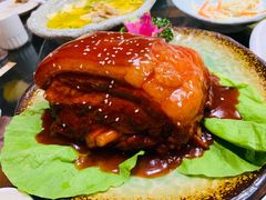 -陆稿荐观前街店
