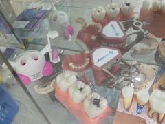 -昊昱口腔门诊部