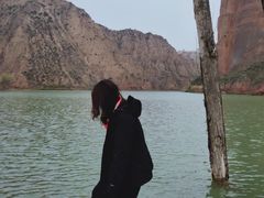 -波浪谷