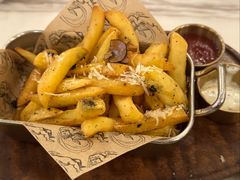 黑松露薯条-IL TEATRO 精品意大利餐厅