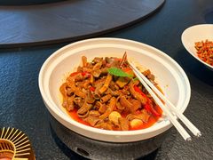 -千百味红餐厅·非遗江西菜(绿地双子塔总店)