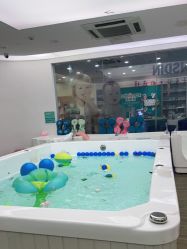 -爱婴室(上海浦建路店)