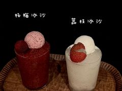 -三出山火锅(南京万象天地店)