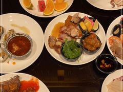 -美食汇海鲜自助餐厅·小龙虾烧烤(富力万达文华酒店)