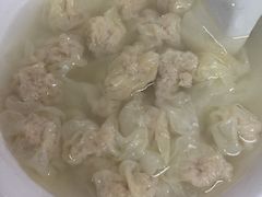 -张阿三馄饨店
