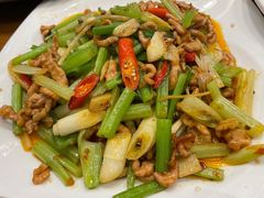 芹菜肉丝-古蔺郑胖娃(泸州总店)