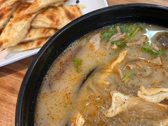 -鸭小妹鸭血粉丝(老门东店)