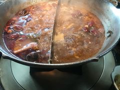 -湊湊火锅·茶憩(新中关购物中心店)