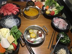 -呷哺呷哺(万达新世界店)