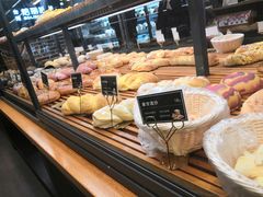 -焙丽拾光(麦凯乐直营店)