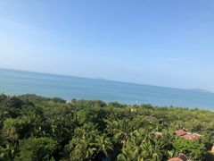 -三亚湾海居铂尔曼度假酒店