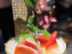 -蟹犇前•帝王蟹雪蟹(陆家嘴店)
