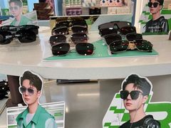-一代眼镜·蔡司配镜(浦东大拇指广场店)