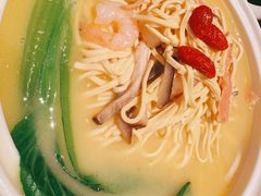 -桂满陇·手作小笼包&江南叫花鸡(中山公园店)