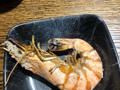 -鑫釜山海鲜烧烤(鑫丰国际店)