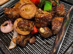 铁板黑椒牛肉-开海·红岛海鲜虾水饺(石老人店)