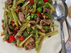 牛三宝-南雄雄州土菜餐厅(粤北大厦店)