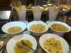 自助取餐区-River Café 海鲜自助(重庆丽笙世嘉酒店)