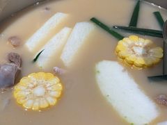 -肥仔文澳门猪骨煲(南京西路店)