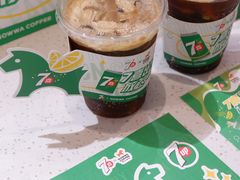 -NOWWA挪瓦咖啡(SOHO中山广场店)