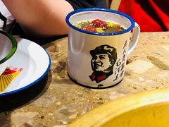 -沪小二炭火蛙锅(淮海中路美食不夜城店)