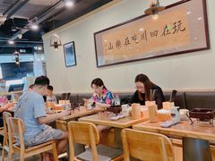 大堂-肖四女乐山跷脚牛肉(世博源店)