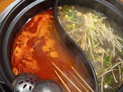 -牛小嫩串串火锅(老国贸总店)