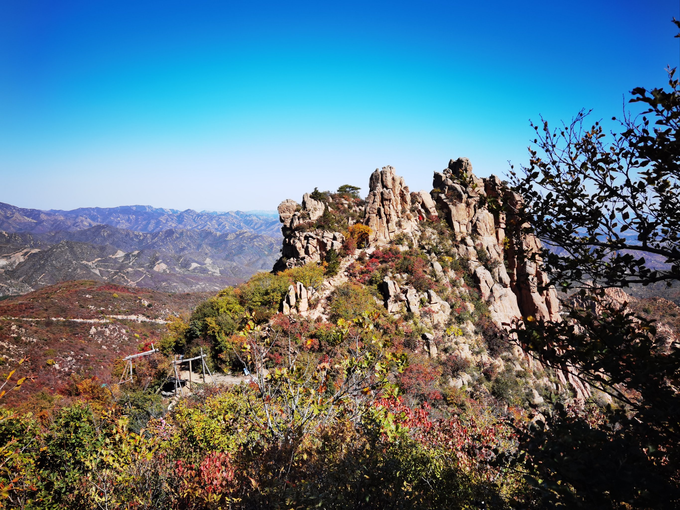 北票大黑山森林公园图片