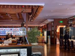 -八府香鸭·啫啫煲(华山路店)