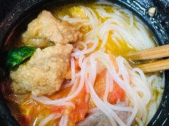 五鲜米线-李记特色罐罐米线(重庆中环大厦店)