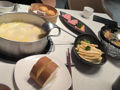 -煲王粤菜餐厅(中侨中心店)