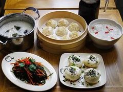 -鼎盛轩上海灌汤包·生煎(万达广场店)