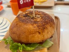 -必胜客(砂之船中东奥莱店)