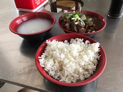 -狮头牌卤味研究所·卤味饭(花城汇南区店)
