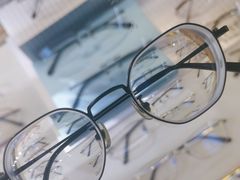 -沪睛眼镜蔡司官方授权店(金桥佳林路店)