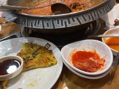 -喇喇排骨火锅·传统韩式脊骨汤(望京西园总店)