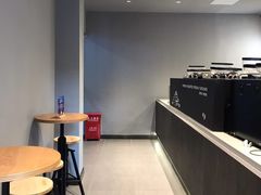 用餐区-瑞幸咖啡(人民路店)